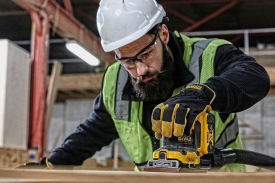 DeWALT DCW200N Accu vlakschuurmachine – 18 V, 13.500 tpm – foto 3 van 4