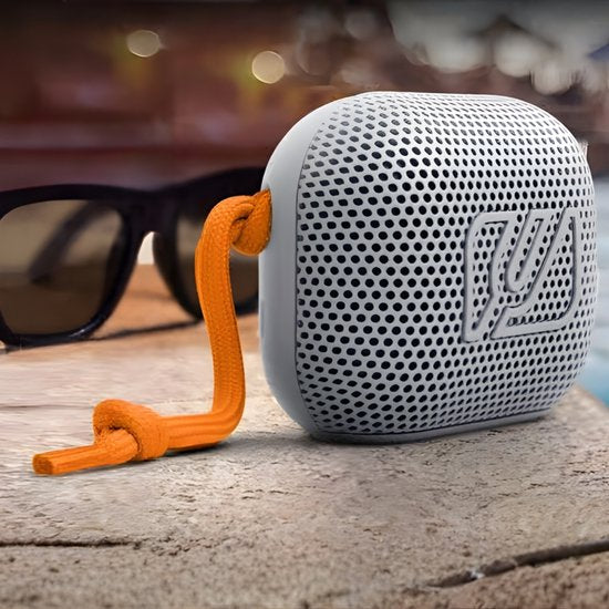 Muse M-360LG Draagbare bluetooth speaker – spatwaterdicht, 5 W – foto 3 van 4