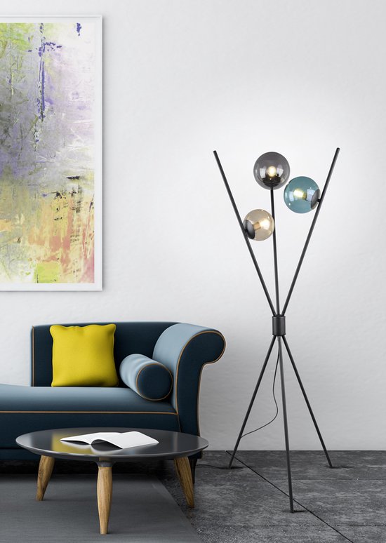 TRIO Lance Vloerlamp – 1× E14, hoogte 156 cm – foto 1 van 4