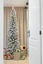 Black Box Trees Charlton Pilar Kerstboom – 185 cm, 280 takken – foto 4 van 4